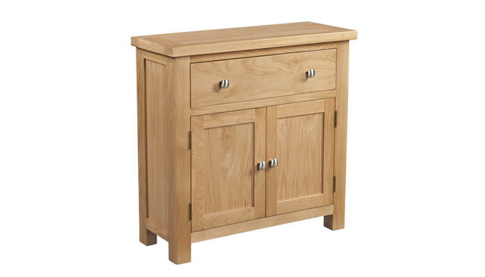Signature Collection Dorridge Light Oak Compact Sideboard