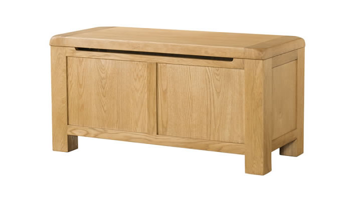 Signature Collection Daventry Bedroom Blanket Box