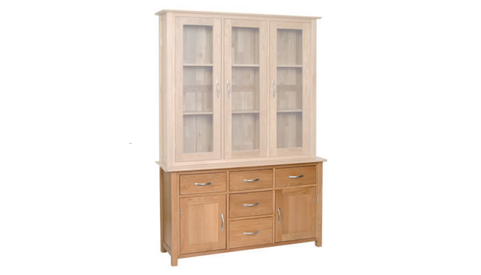 Signature Collection New York 4 Foot 6 Dresser Base